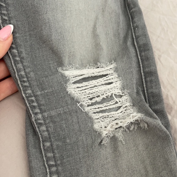 7 For all Mankind Gray Jeans ripped size 23 High Rise - Picture 9 of 10